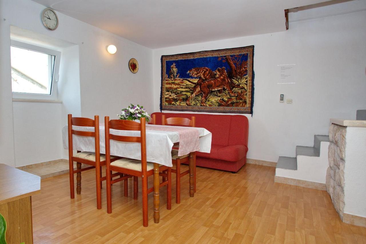 Willa House Tina Omiš Zewnętrze zdjęcie