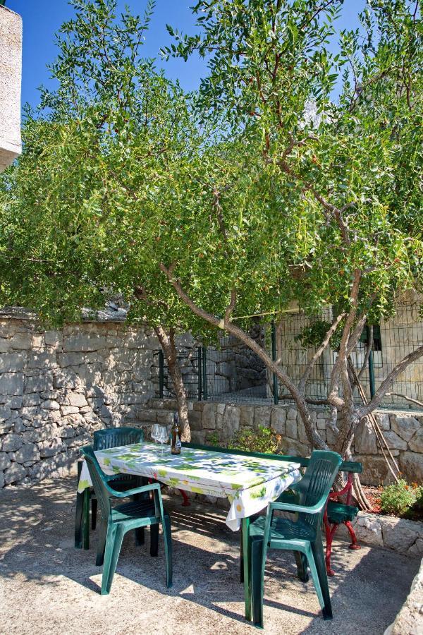 Willa House Tina Omiš Zewnętrze zdjęcie